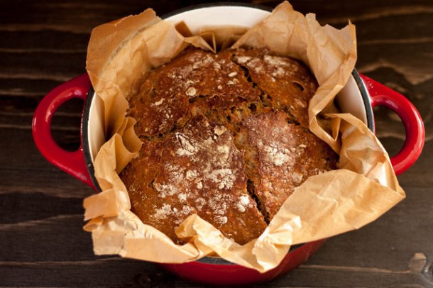 kuleczki i chleb w garnku 041